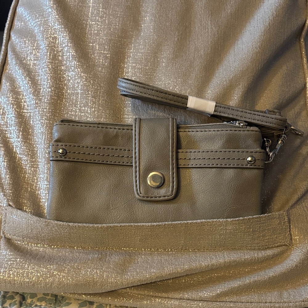 Elegant Gray Women's Clutch
